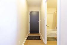 Condo For Rent 2 beds 2 Bath - Photo 10