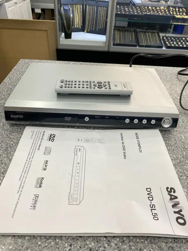 Sanyo DVD-SL50 DVD Player