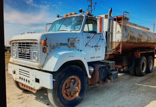 Water Truck For Sale