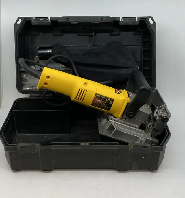 DEWALT DW682K Corded Heavy Duty Plate Joiner Kit $229