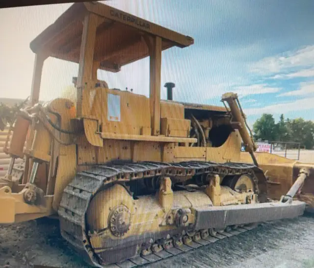 Caterpillar D8H Crawler Dozer