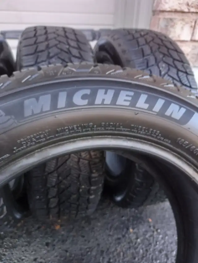 4 tires MICHELIN X-ICE SNOW 185/60/R15 Winter Tires.
