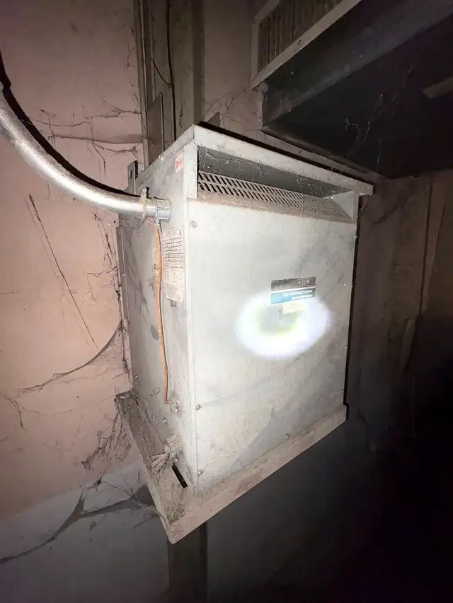 Rex 30 kVA Transformer – 600V to 400Y/231V – BA30JN1