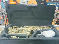 saxophone alto - Photo 2