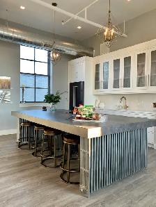 Quartz Kitchen Countertop - Photo 2