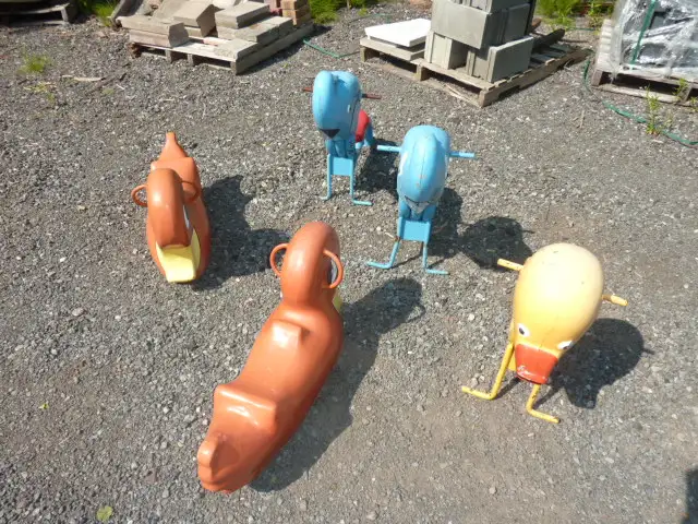 RARE – Collection Majeure de Jeux de Parc Vintage en Fonte d'Alu