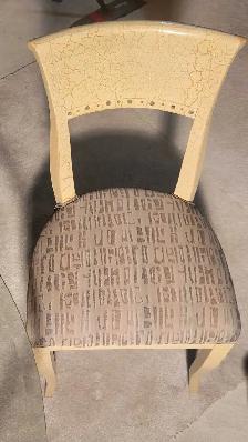 Round Glass Top Dining Table with Seashell Display & 6 Chairs - Photo 2