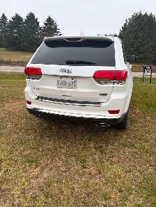 Grand Cherokee - Photo 3