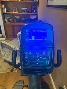 Schwinn Recumbent exercise bike - Photo 4