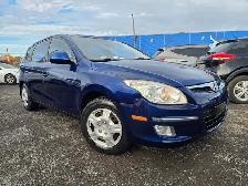 2012 Hyundai Elantra Touring TRES BAS KM GARANTIE 1 ANS - Photo 2