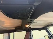 2018 Jeep Wrangler Unlimited Sahara / Low Local Kms / Financing - Photo 7