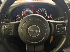 2018 Jeep Wrangler Unlimited Sahara / Low Local Kms / Financing - Photo 13