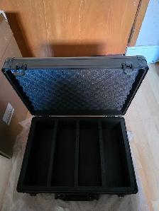 Brand new  graded sportscard locking carrying case. - Photo 5