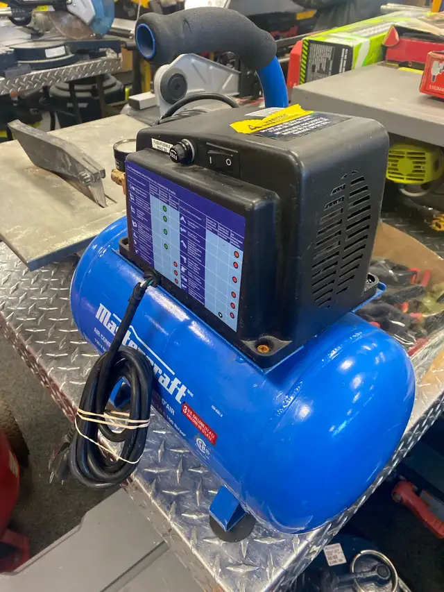 Mastercraft 058-8381-8 3 Gal Air Compressor @ Cashopolis!!
