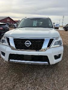 2018 Nissan Armada Platinum - Photo 2