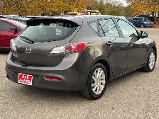2012 Mazda Mazda3 GX SPORT - Photo 8
