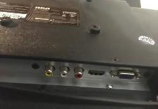 24’ RCA TV with remote like new - Photo 4