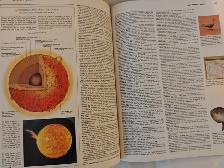 DICTIONARY  ENCYCLOPEDIC 1920 PAGES - Photo 5