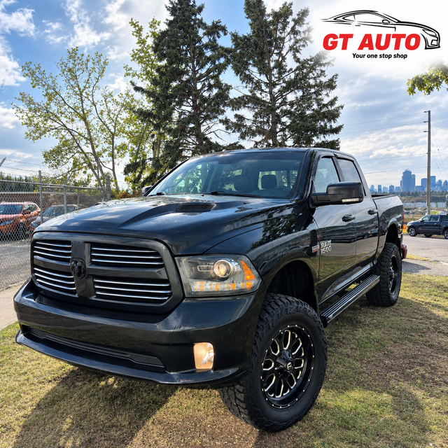2017 Ram 1500 Sport Crew Cab 140.5' – HEMI V8 Power & Bold Style