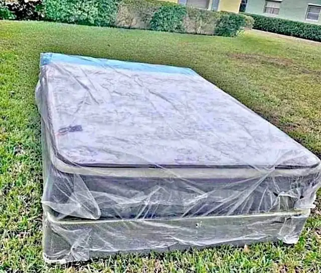 9' Pillow Top Medium Firm Queen Size Mattress Available For Sale