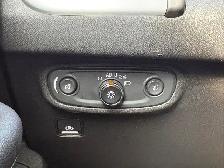 2022 GMC TERRAIN SLT - LEATHER SEATS - NAVIGATION - SUNROOF - Photo 16