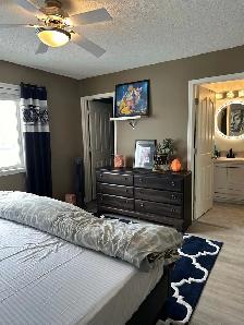 3 Bed 2.5 Bath Detached house  to rent in Royal oak NW - Photo 6