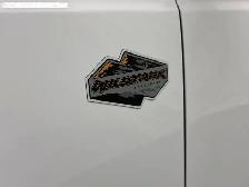 2024 Ford Bronco - Photo 8