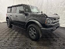 2022 Ford Bronco - Photo 2
