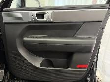 2025 Hyundai Santa Fe Hybrid PREFERRED AWD HYBRID 7 PASSENGER - Photo 41