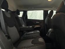 2017 Jeep Cherokee SPORT 4x4 3.2L V6 | HEATED SEATS | REM START - Photo 40