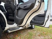 2012 XTERRA SAFETY INC DEALER SERVICED NO RUST - Photo 11