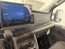 2026 Ford Transit Passenger Wagon - Photo 17