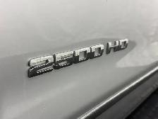 2018 GMC Sierra 2500HD SLT 6.6L DURAMAX DIESEL - Photo 10