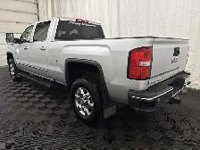 2018 GMC Sierra 2500HD SLT 6.6L DURAMAX DIESEL - Photo 12