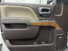 2018 GMC Sierra 2500HD SLT 6.6L DURAMAX DIESEL - Photo 19
