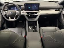 2027 Ford Explorer - Photo 18