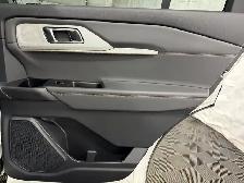 2027 Ford Explorer - Photo 33
