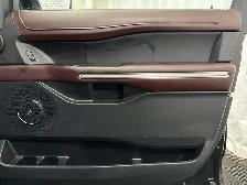 2024 Ford Expedition Limited 4x4 - Photo 47