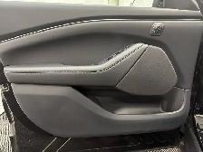 2026 Ford Mustang Mach-E - Photo 10
