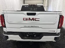 2025 GMC Sierra 1500 AT4 6.2L V8 TECH PKG | SUNROOF | HTD/CLD - Photo 11