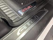2025 GMC Sierra 1500 AT4 6.2L V8 TECH PKG | SUNROOF | HTD/CLD - Photo 46