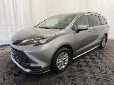 2026 Toyota Sienna XLE HYBRID 8 PASSENGER | LEATHER | SUNROOF - Photo 6