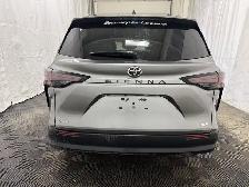 2026 Toyota Sienna XLE HYBRID 8 PASSENGER | LEATHER | SUNROOF - Photo 9