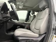 2026 Toyota Sienna XLE HYBRID 8 PASSENGER | LEATHER | SUNROOF - Photo 15