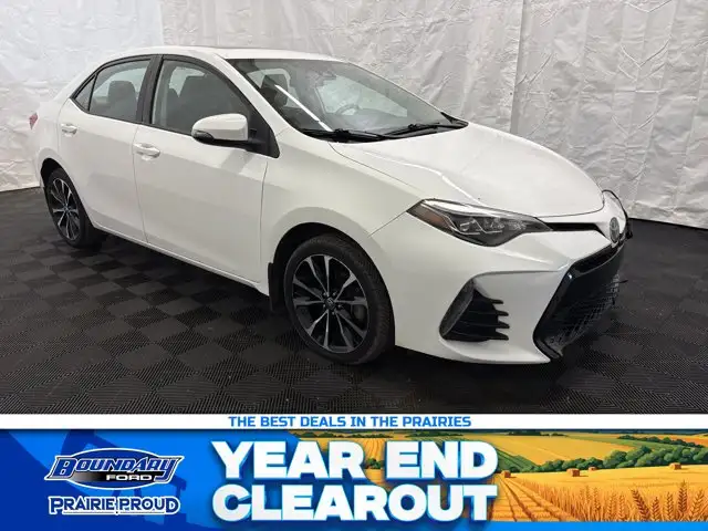 2017 Toyota Corolla SE | HEATED LEATHER | MOONROOF | SAFETY SNSE