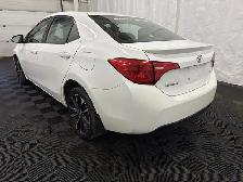 2017 Toyota Corolla SE | HEATED LEATHER | MOONROOF | SAFETY SNSE - Photo 8