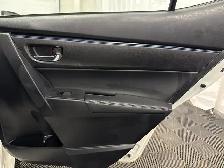 2017 Toyota Corolla SE | HEATED LEATHER | MOONROOF | SAFETY SNSE - Photo 37