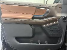 2027 Ford Expedition - Photo 12