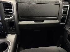 2021 Ram 1500 Classic WARLOCK 5.7L HEMI | REMOTE START | HTD STS - Photo 32
