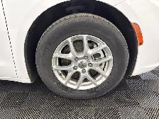 2022 Chrysler Pacifica TOURING-L | LEATHER | POWER GATE | REM - Photo 4
